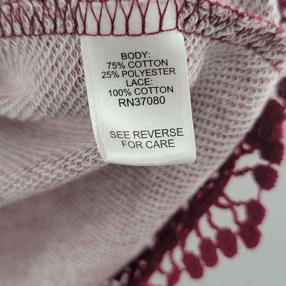 3 For$20 Cato Maroon shirt w/ lace bottom size S - Picture 3 of 7